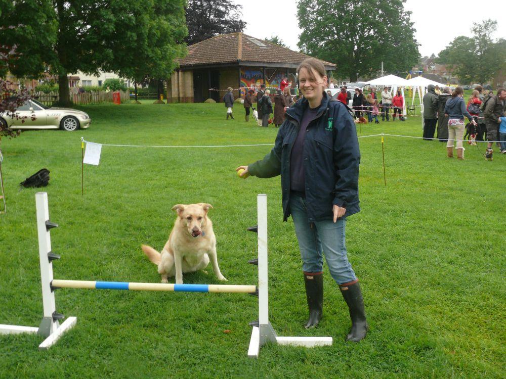 NAOMI Clarke, animal manager at Ferne Animal Sanctuary, was giving demonstrations of an agility course with Maggie, inviting members of the public to give the course a try.
