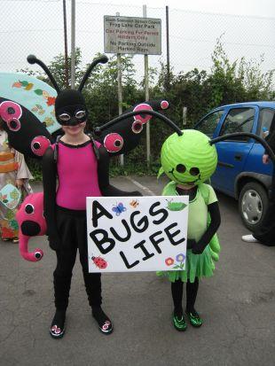 Olivia Male, 8, and Erin Male, 5, as ‘A Bug’s Life’