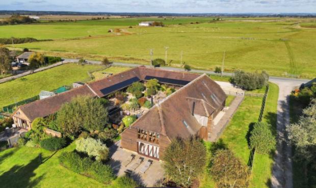 Chard & Ilminster News: 5 bed property. Credit: Zoopla