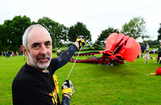 Chard & Ilminster News: Kite flyer Martin Crowther