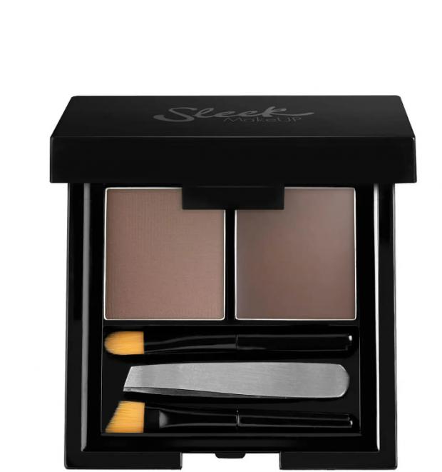 Chard & Ilminster News: Sleek brow makeup kit.  1 credit