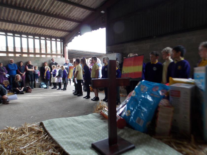 Ilton and Shepton Beauchamp pupils harvest service | Chard & Ilminster News 