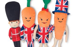 Kevin the Carrot returns to celebrate the Platinum Jubilee – when you can find him (Aldi)